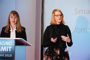 Die Packaging Designerinnen Gerlinde Gruber (re.) und Martha Ploder (li.) von HEY SISTER! bieten, im Rahmen des kommenden Food & Beverage Innovators Online Summits, Einblicke in ihre Erfolgsstrategien