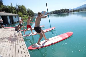 Die Lehrlinge in Action am Faaker See