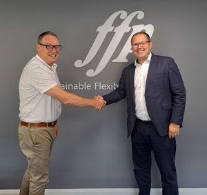 Robin Chudley, Vorstandsvorsitzender von FFP Packaging Solutions und David Cooper, CEO von FFP Packaging Solutions